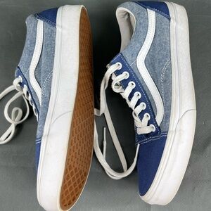 VANS Denim Old Skool Low Sneaker Men’s 9 / Women 10.5